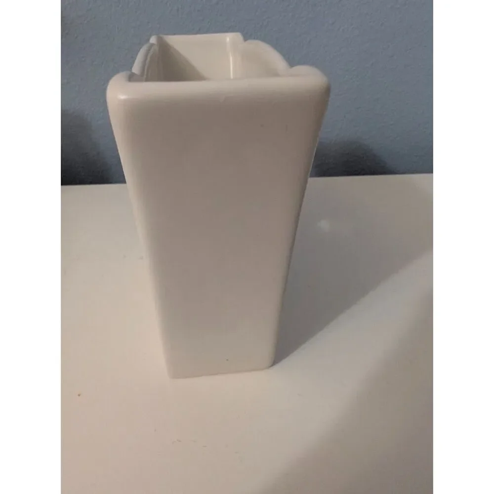 White Hiding Bunny Vase Seasons of Cannon Falls